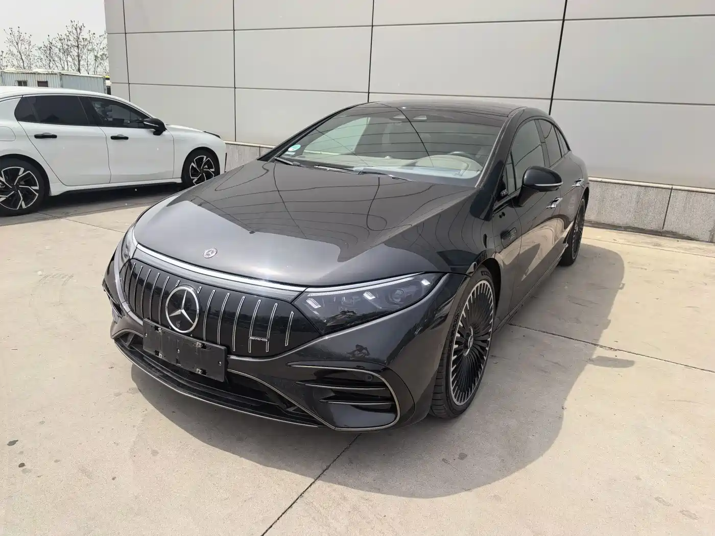 MERCEDES-BENZ EQS AMG