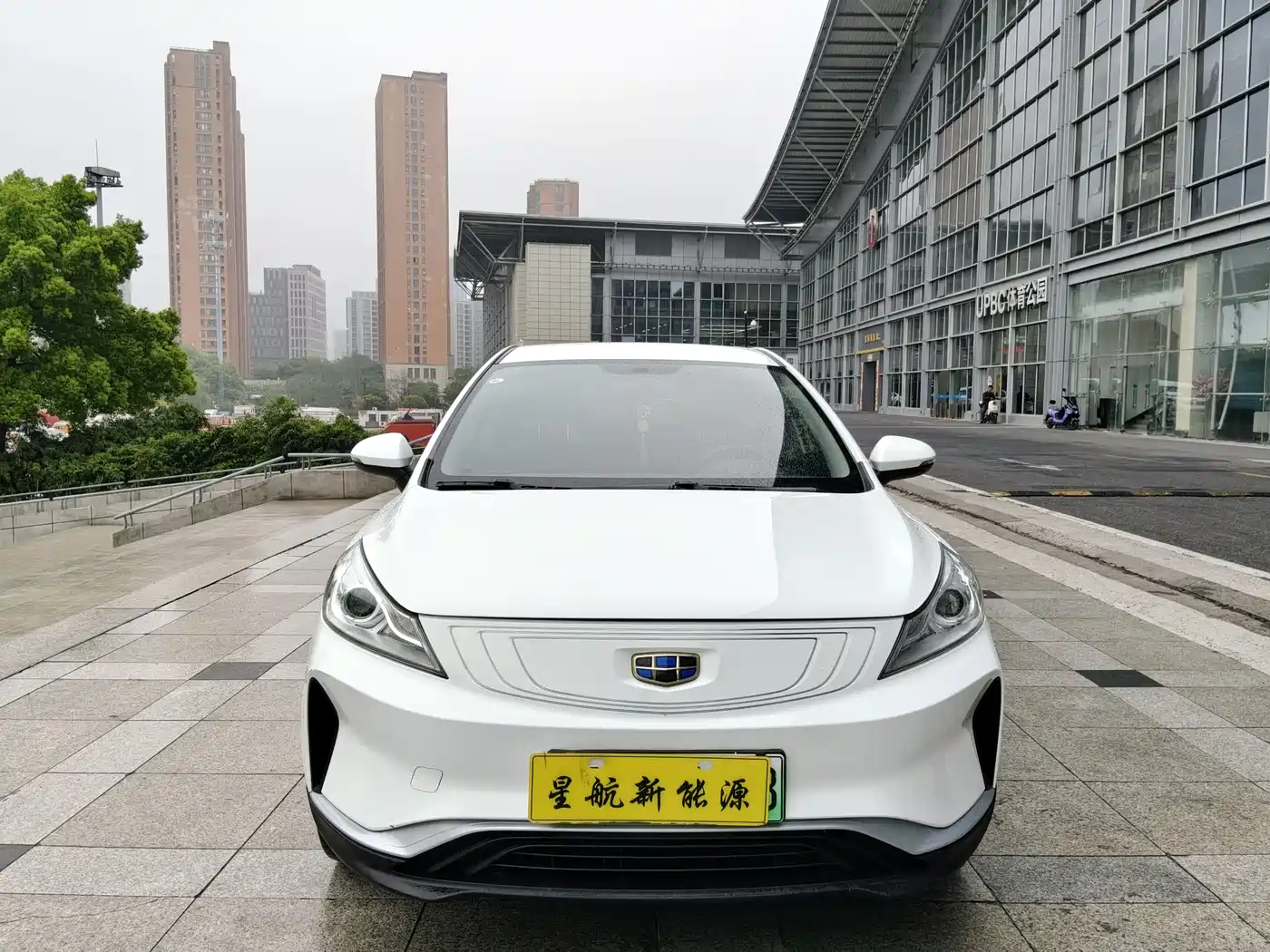 GEELY AUTOMOBILE EMGRAND GSE