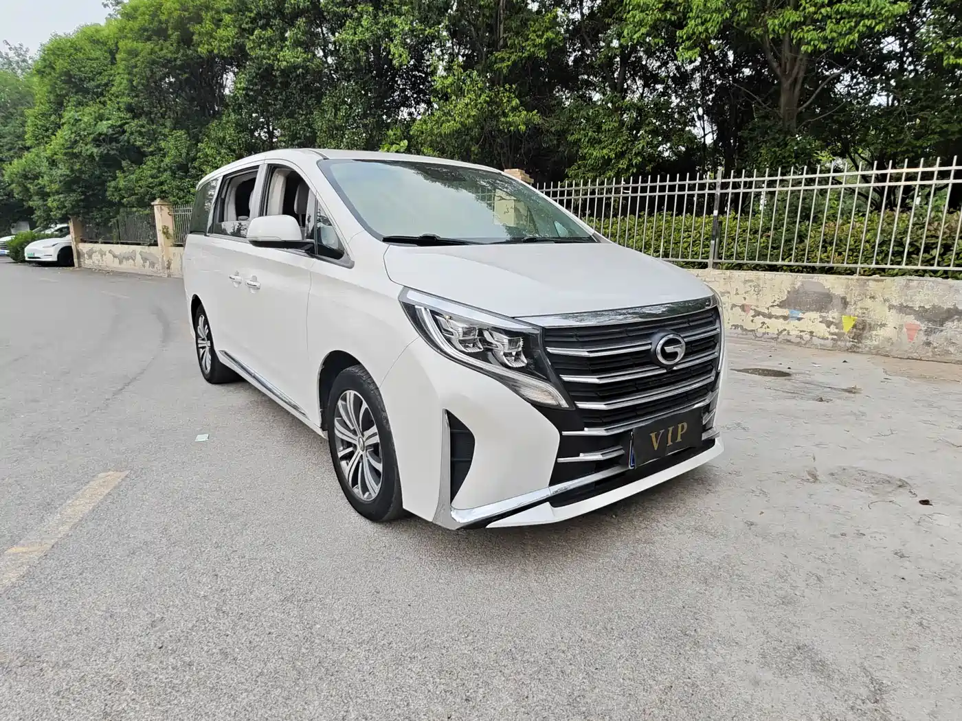 GAC Trumpchi Trumpchi M8 2018 320T Premium Edition фото 3
