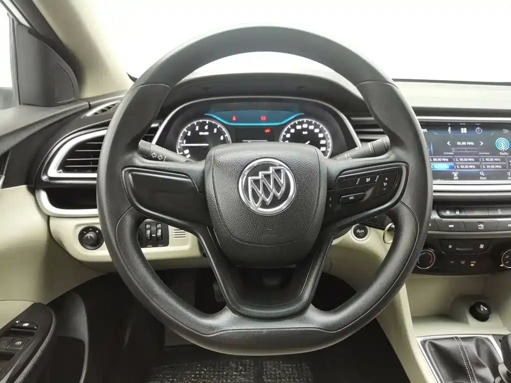 Фото 11 - Buick Excelle