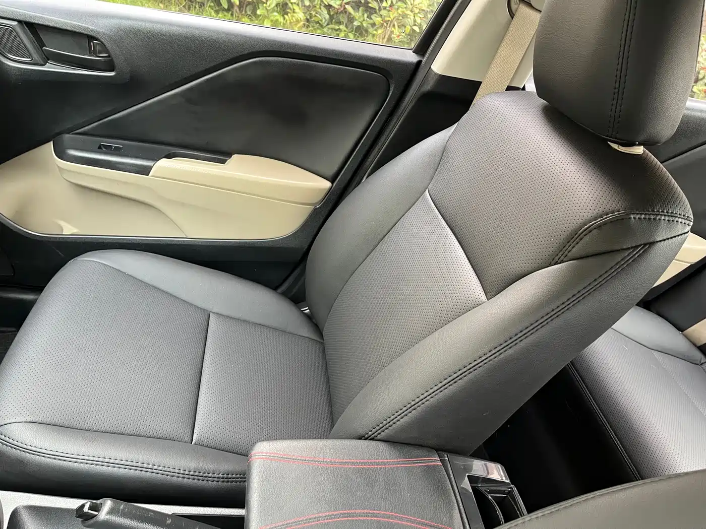 Honda Greiz 2017 2016 1.5L CVT Classic Edition