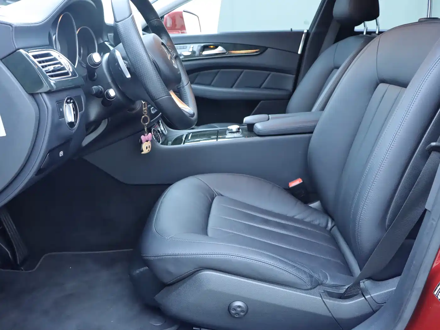 Mercedes-Benz CLS 2015 CLS 320 фото 5