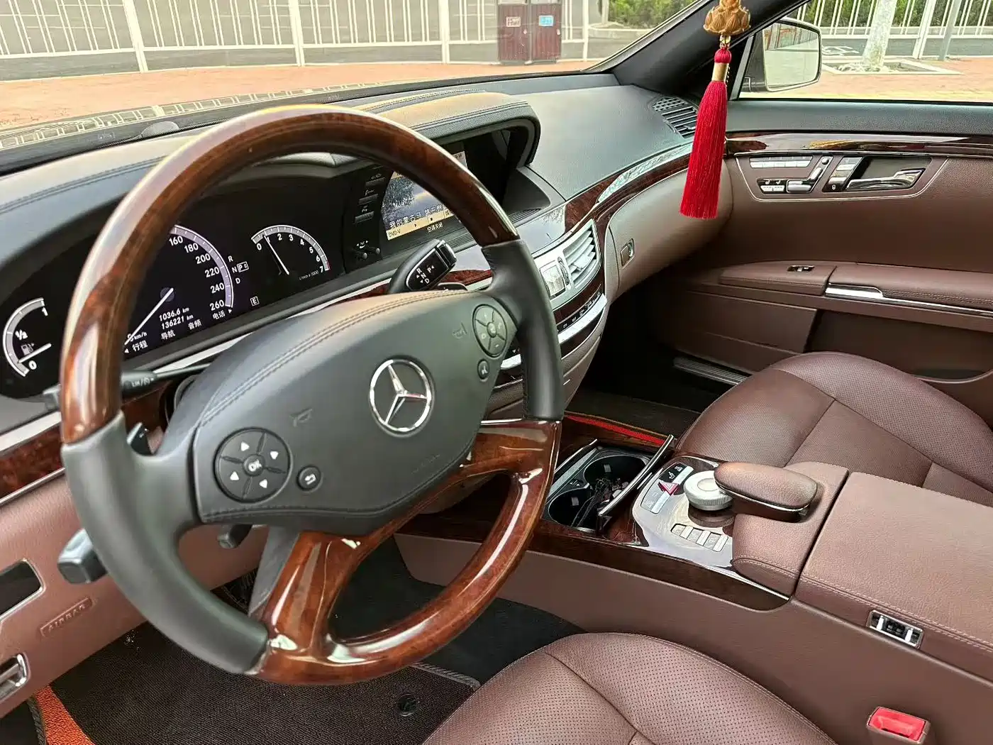 Mercedes-Benz S-Class 2012 S 350 L Grand Edition фото 4