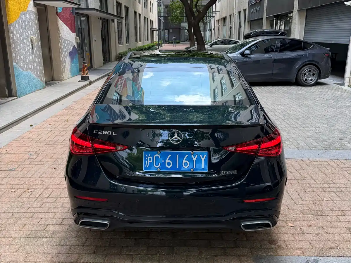 Mercedes-Benz C-Class 2023 C 260 L Night Edition Sport фото 6