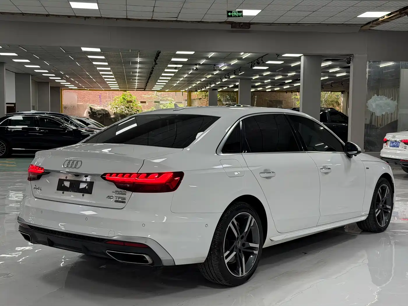 Audi A4L 2020 40 TFSI Luxury Dynamic фото 9