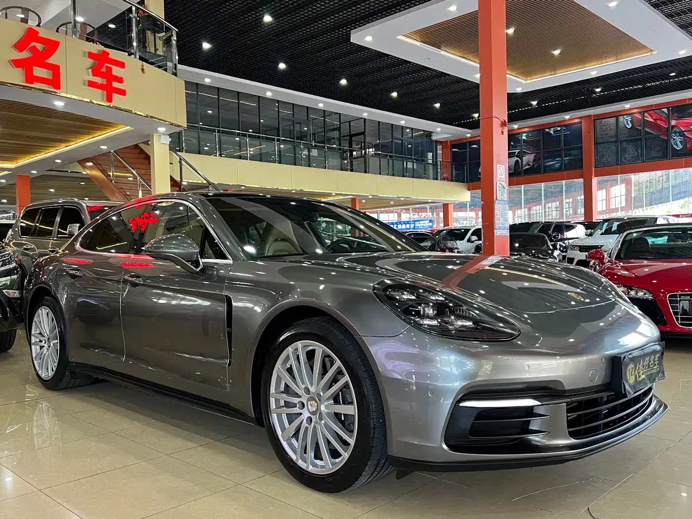 Porsche Panamera 2017 Panamera 3.0T фото 3