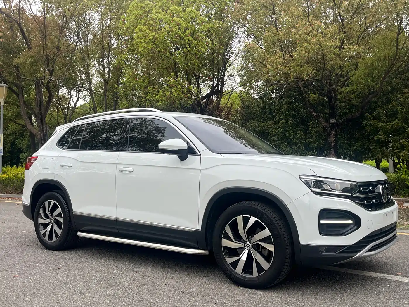 Volkswagen Tayron 2019 330TSI 2WD Luxury Plus China VI фото 3