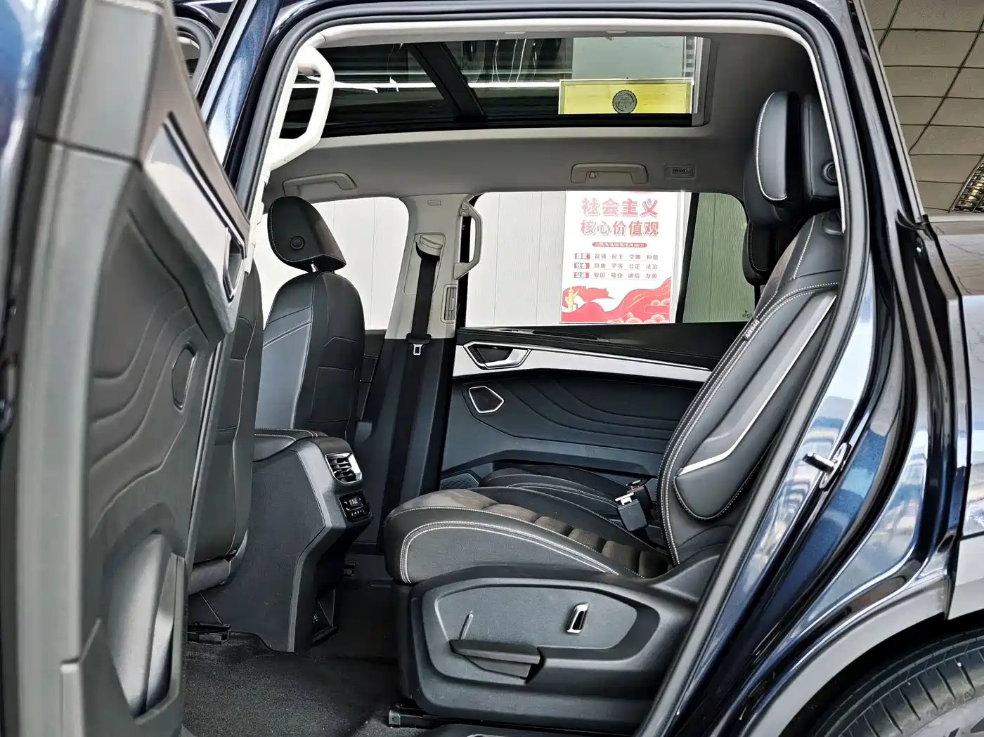 Volkswagen Talagon 2021 380TSI 4WD Luxury Premium Edition Pro фото 7