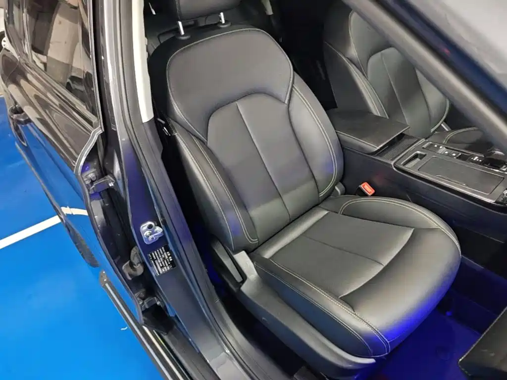 Roewe RX5 2022 2021 PLUS 330TGI Automatic China-Chic Smart Edition