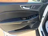 Фото 10 - Ford Edge