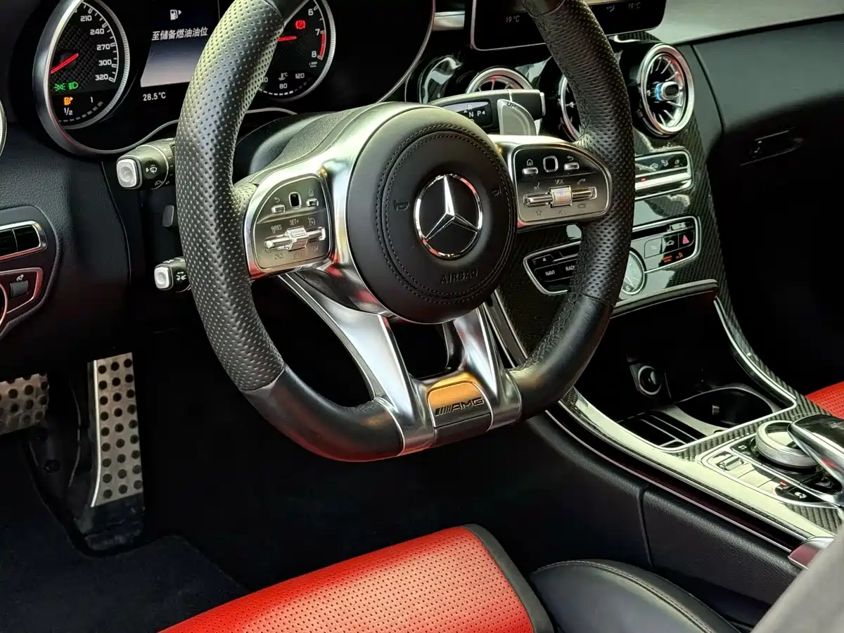 Mercedes-Benz C-Class AMG 2015 AMG C 63 фото 4