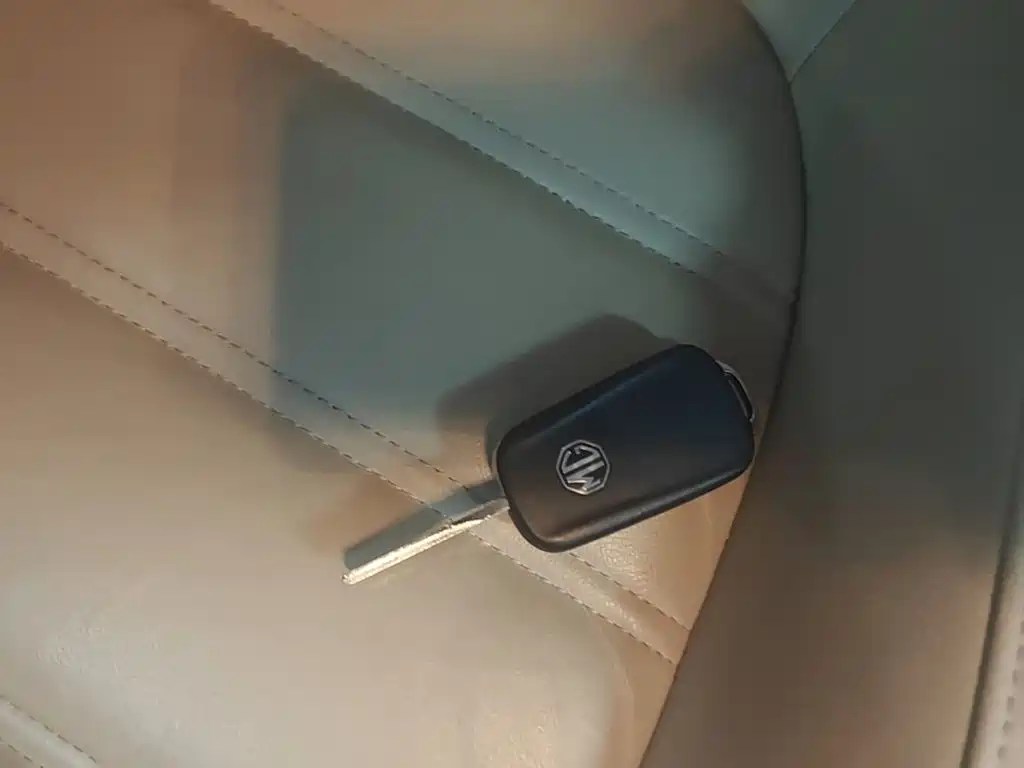 MG Roewe RX5 2015 2015 1.5TGI TST Luxury Edition