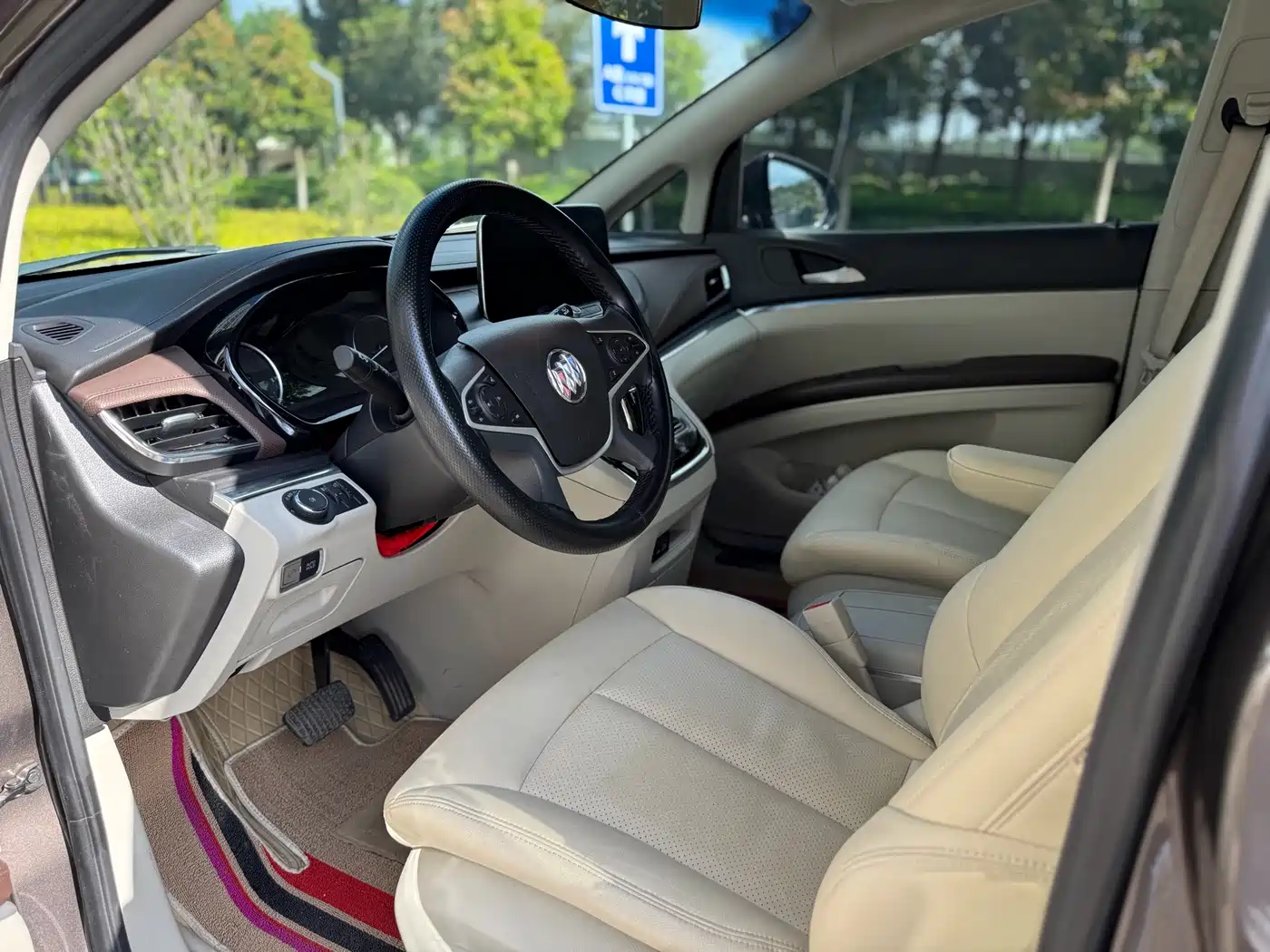BUICK GL8