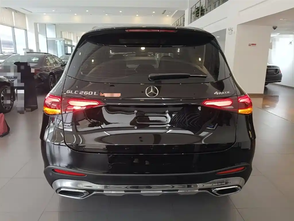 Mercedes-Benz GLC 2024 GLC 260 L 4MATIC Luxury 5-seater фото 6