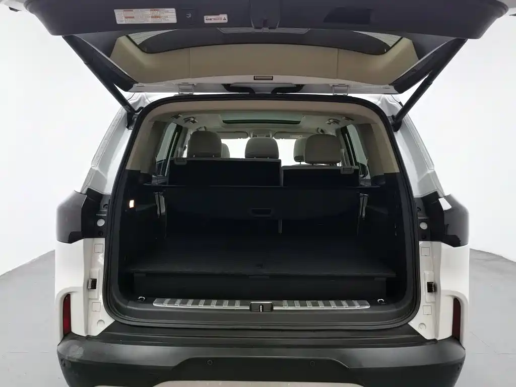 SAIC Maxus D90 2018 2017 2.0T Automatic 4WD Sirius
