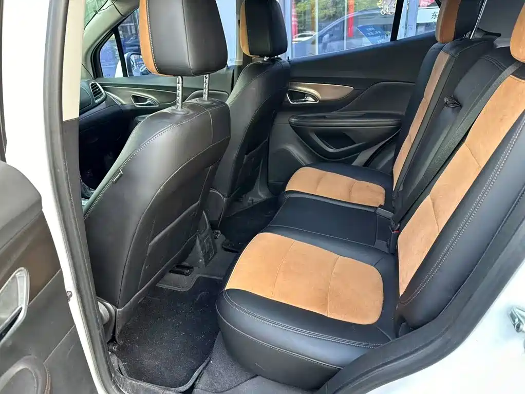 Фото 9 - Buick Encore