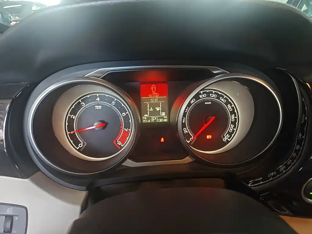 MG Roewe RX5 2015 2015 1.5TGI TST Luxury Edition