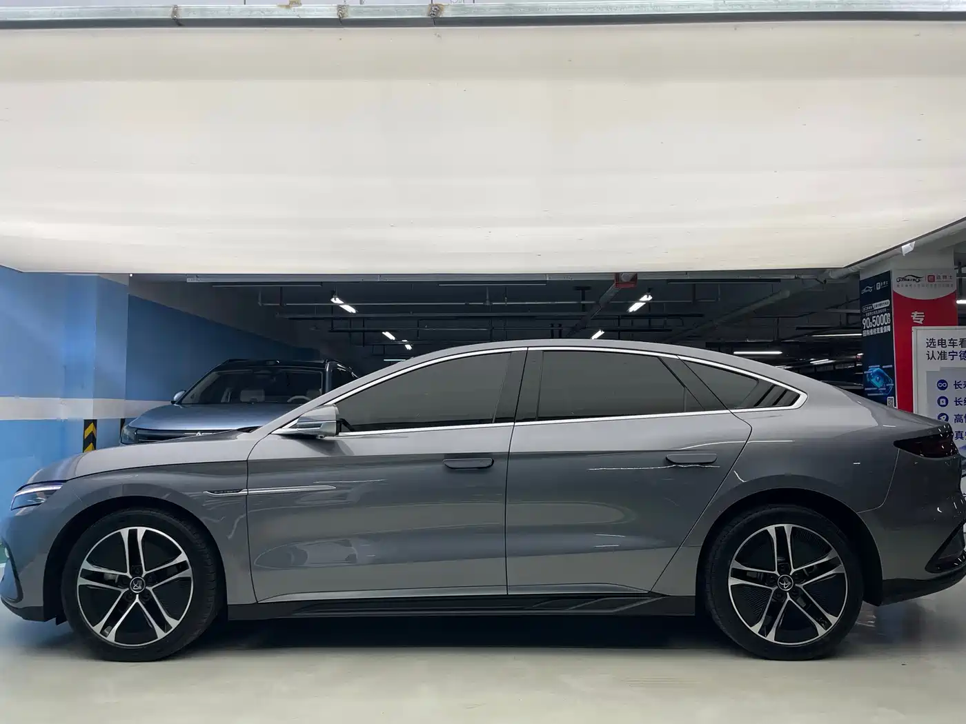 BYD Han 2023 EV Champion Edition 605KM FWD Premium фото 5