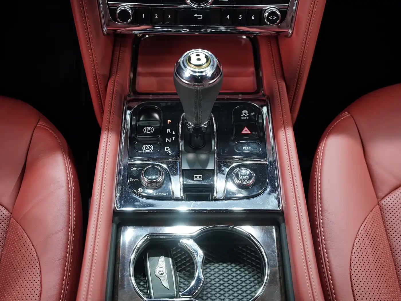 Bentley Mulsanne 2017 6.8T Long Wheelbase фото 9
