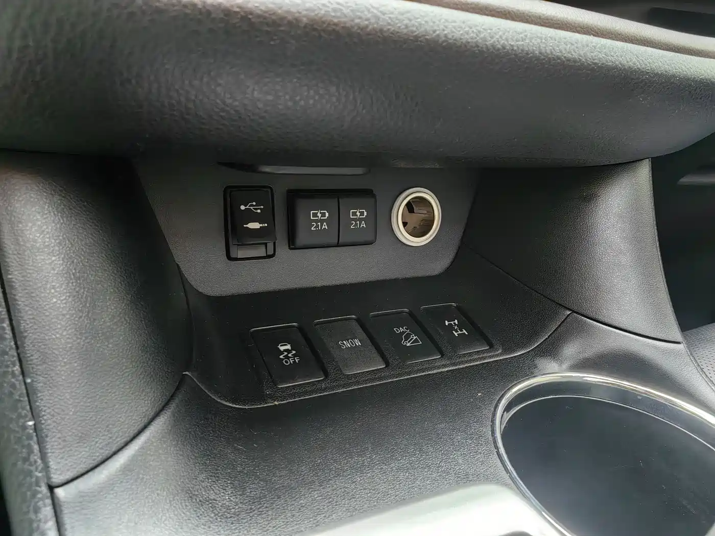 Toyota Highlander 2018 2.0T 4WD Premium 7-seater China VI фото 23