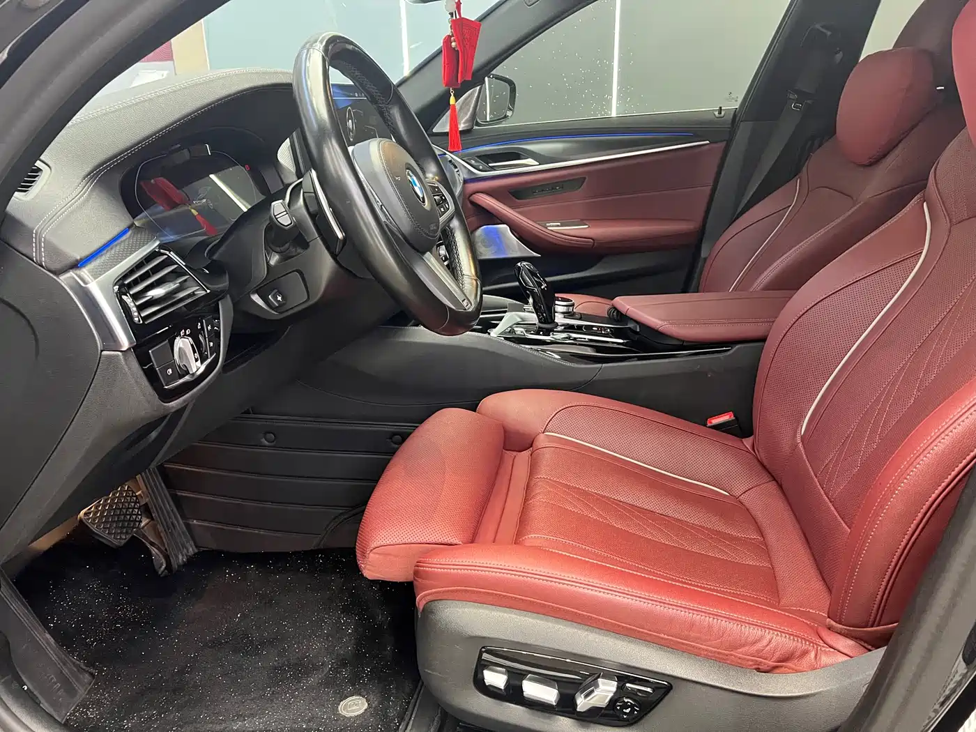 BMW 5 Series 2022 530Li Executive M Sport Package фото 4