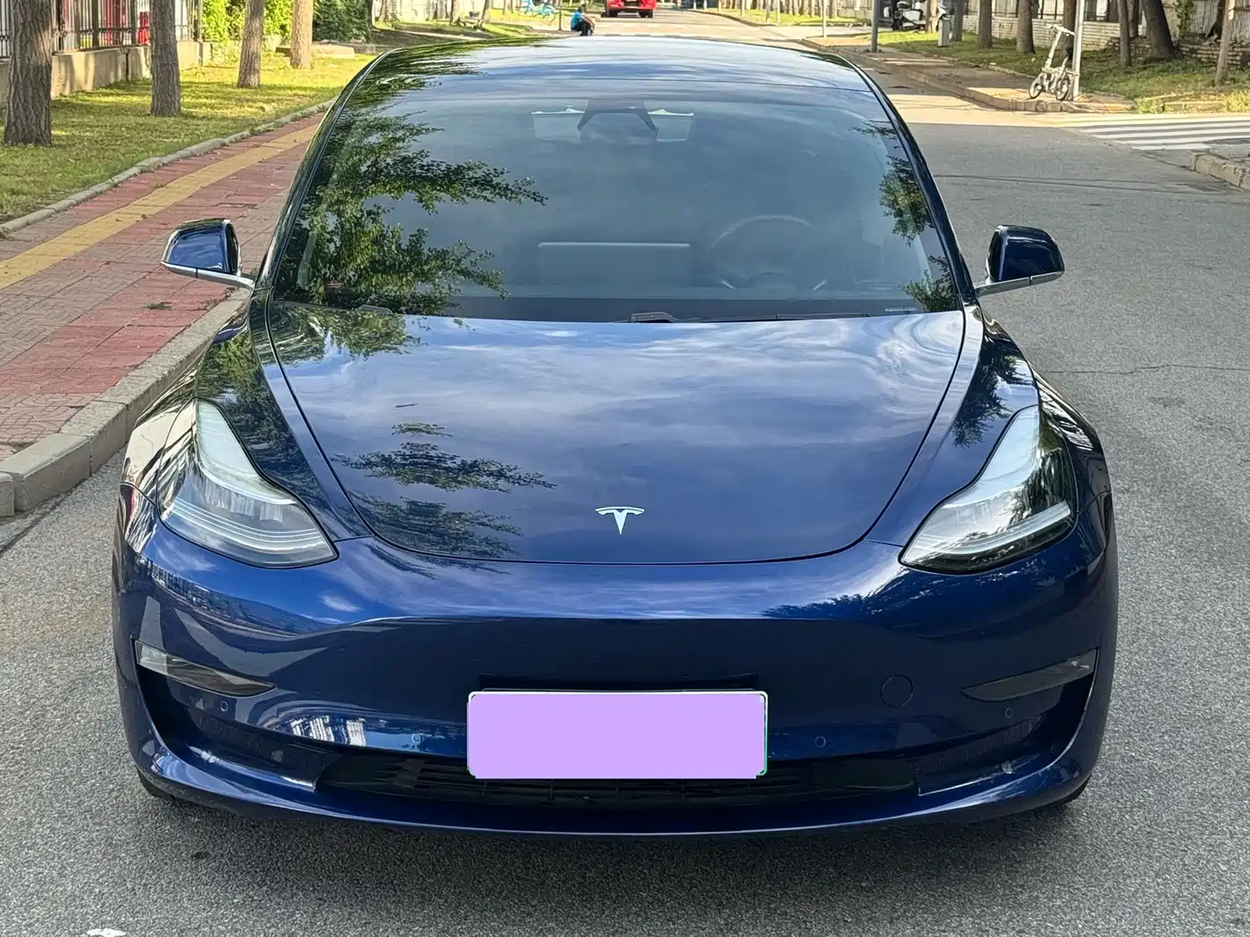 Tesla Model 3 (Import) 2019 2019 Long Range RWD Version