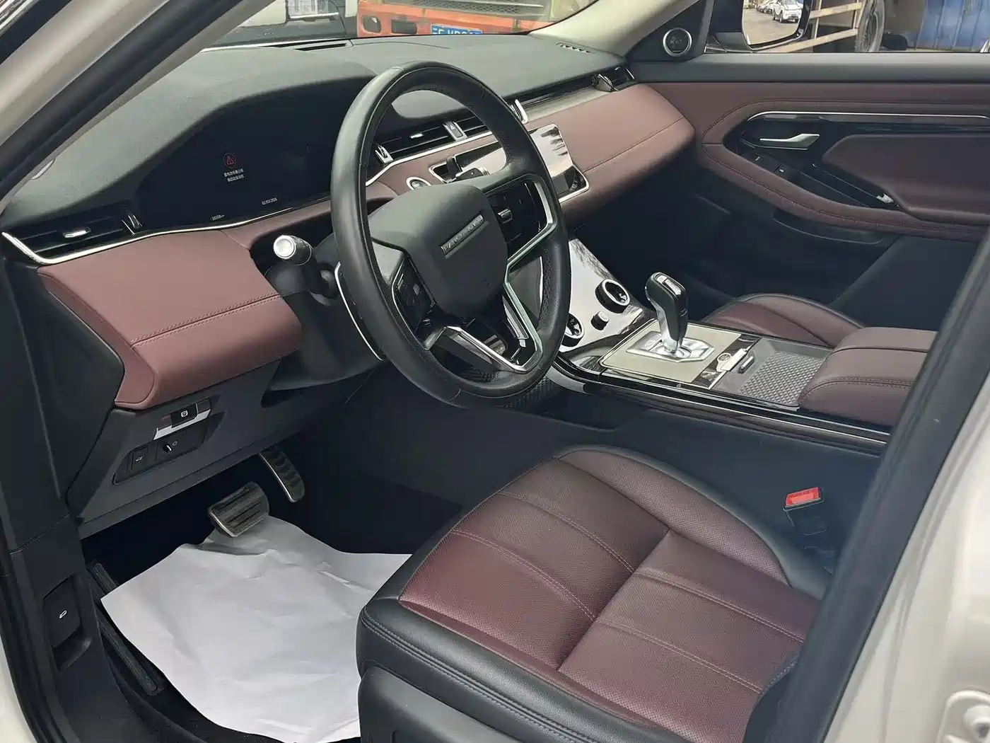 LAND ROVER RANGE ROVER AURORA