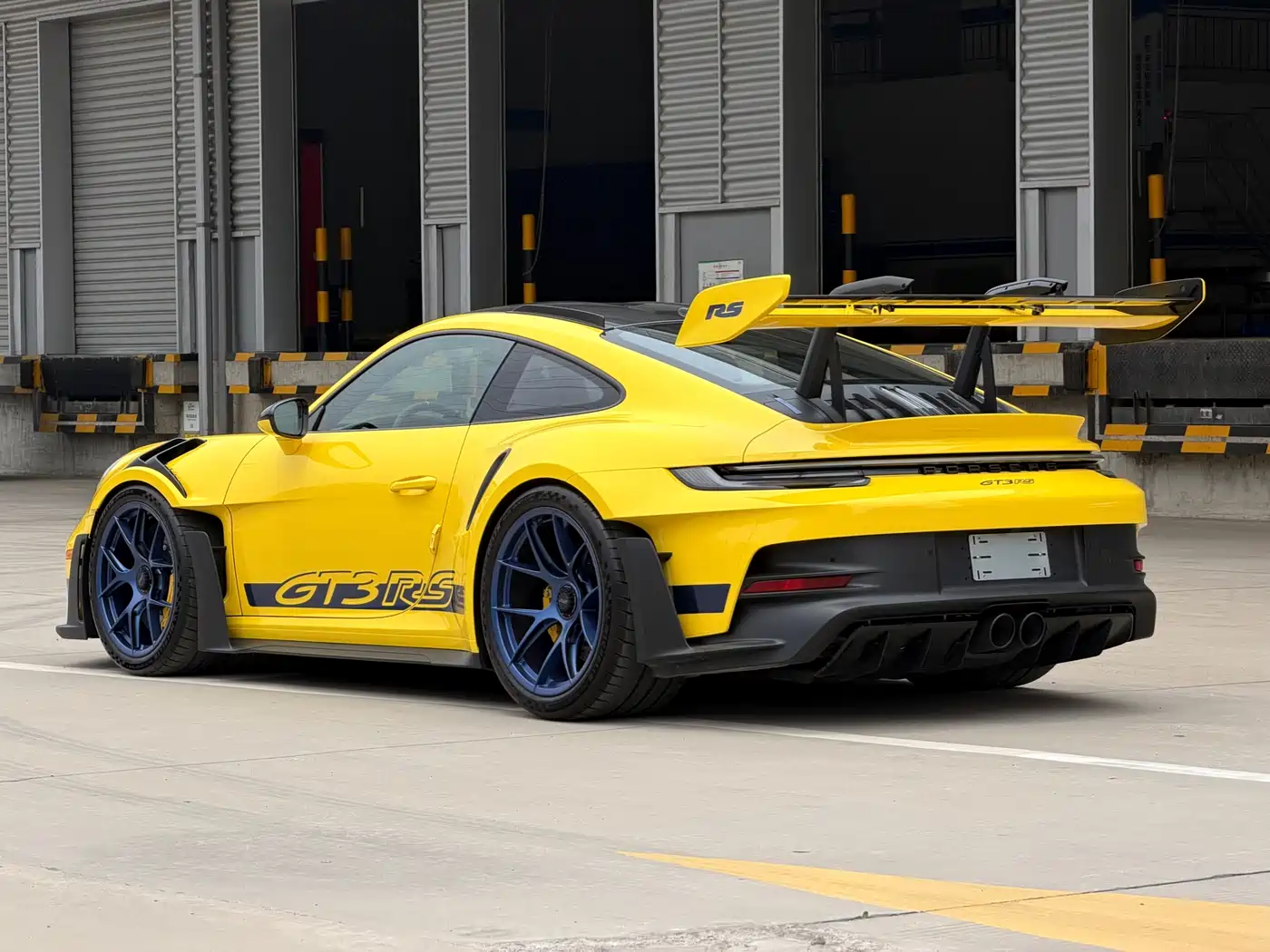 Porsche 911 2023 GT3 RS 4.0L фото 4