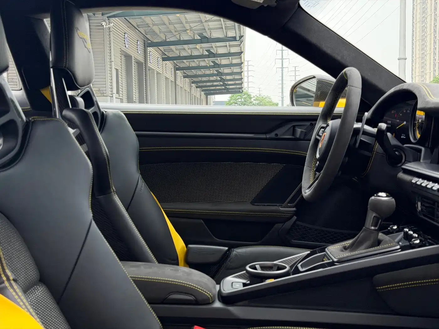 Porsche 911 2023 GT3 RS 4.0L фото 16