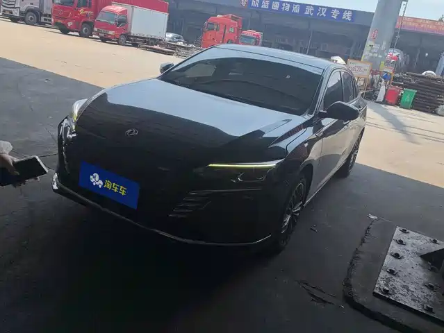Dongfeng Aeolus Yixuan MAX 2022