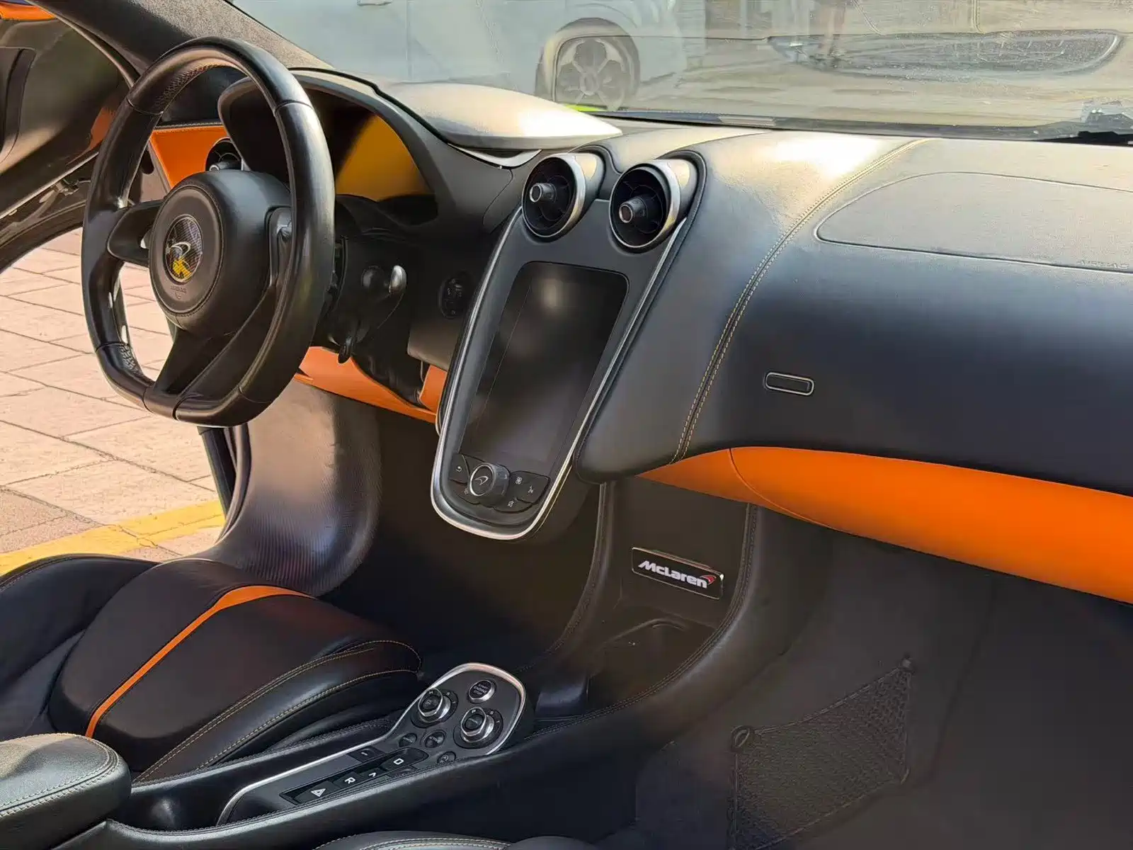 Photo 9 - McLaren 540C