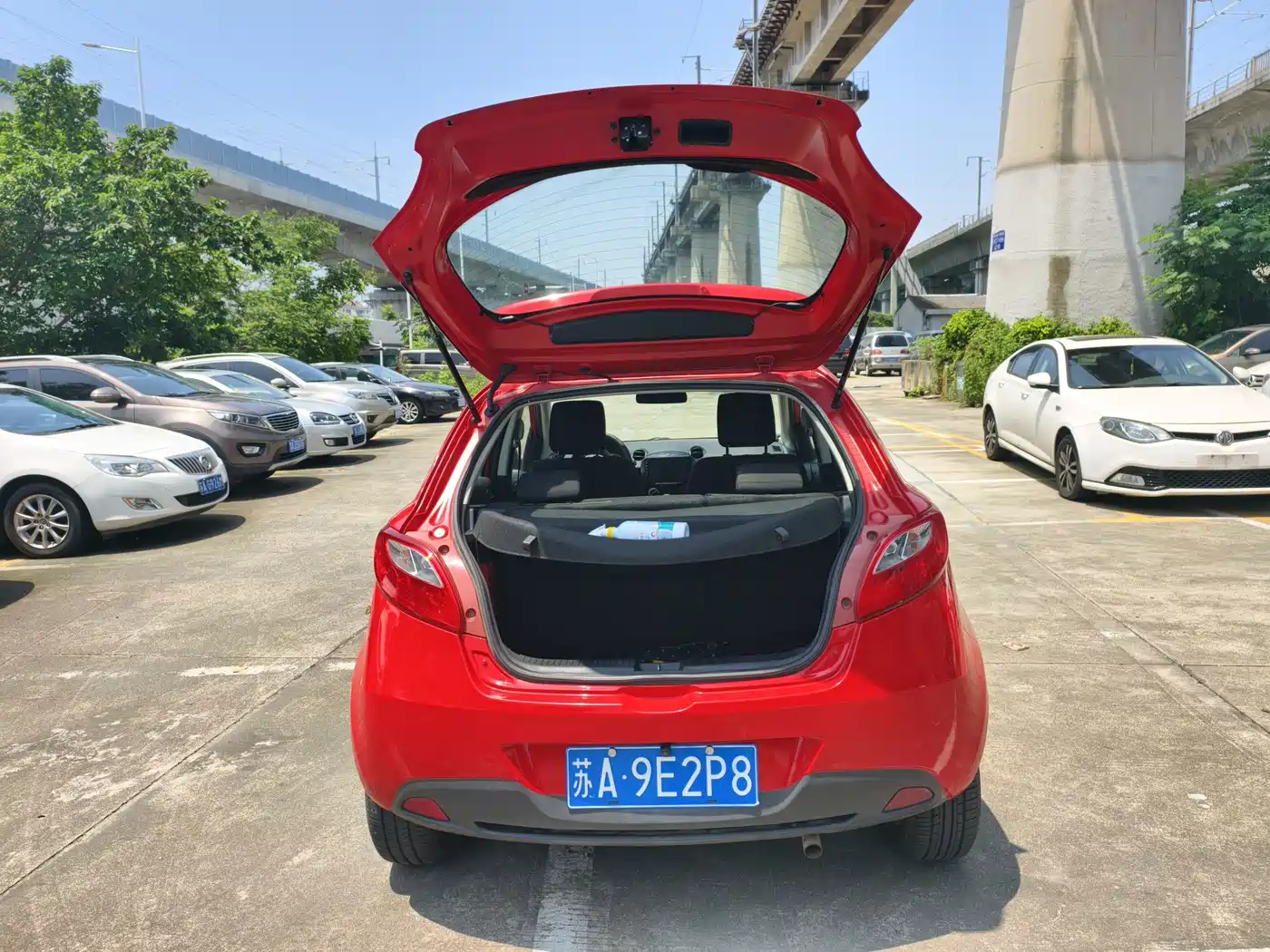 Mazda 2 2013 2012 Hatchback Dynamic 1.5L Automatic Value Edition