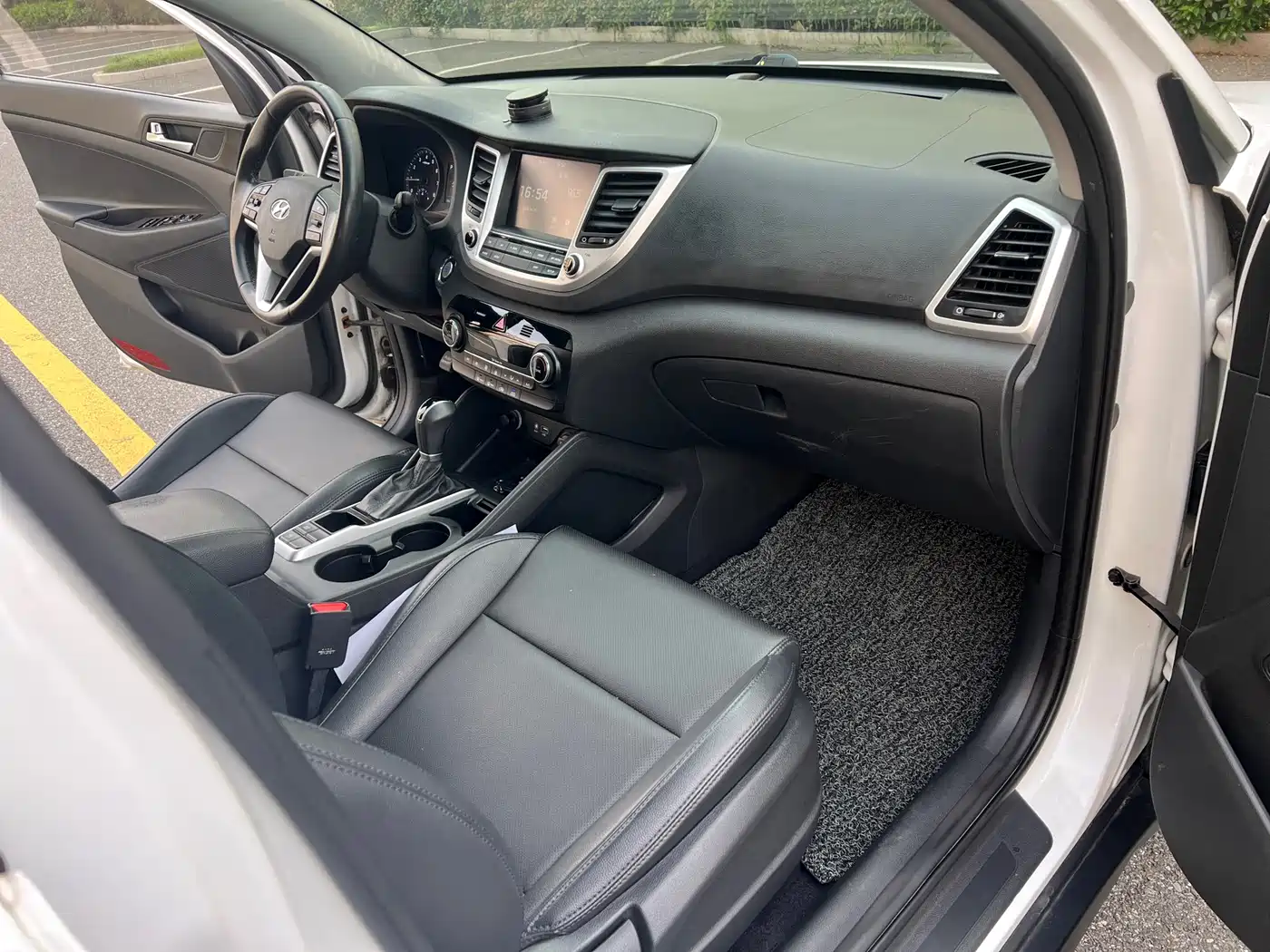 Hyundai Tucson 2015 1.6T Dual Clutch 2WD Smart фото 10