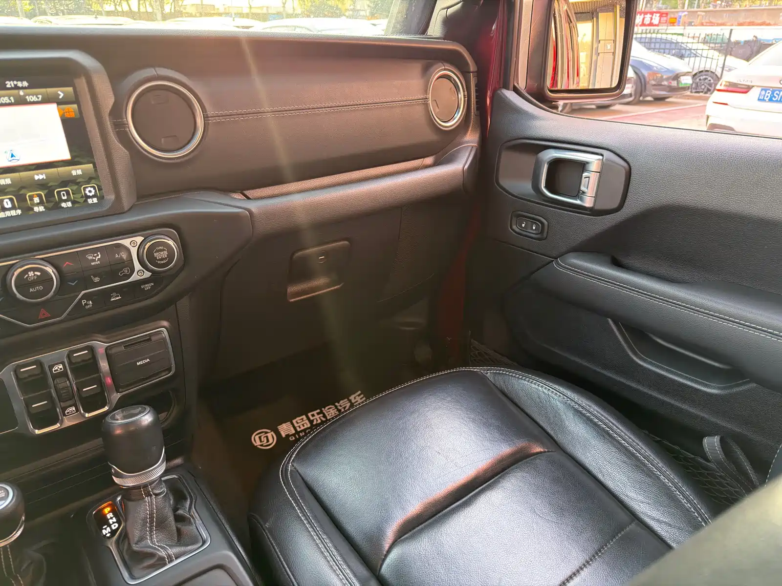 Фото 12 - Jeep Wrangler 4xe