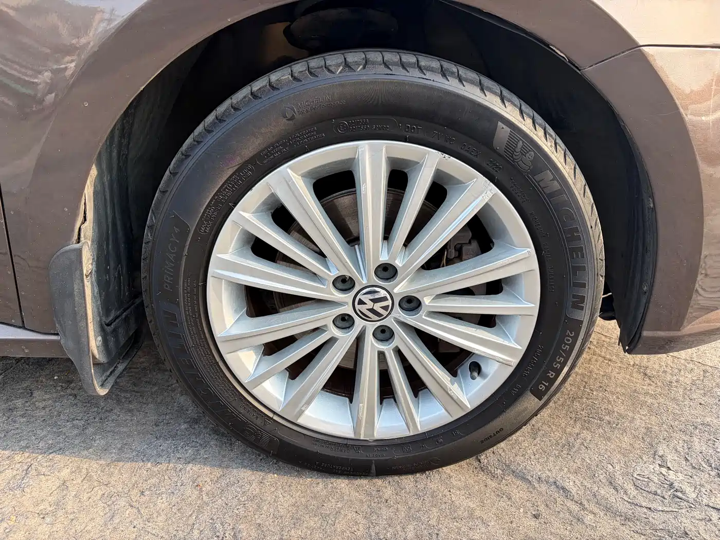 Volkswagen Lavida Tour 2013 1.4TSI Automatic Comfort фото 16