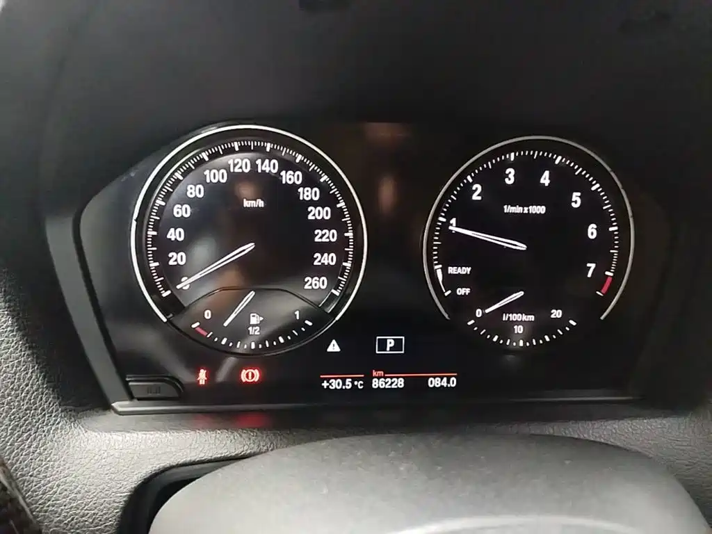 BMW 1 Series (Import) 2018 2018 118i Sport Design Package
