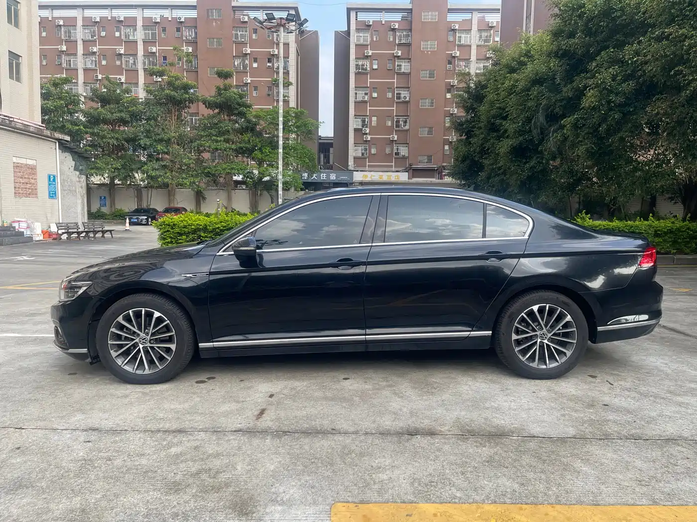Volkswagen Magotan 2020 330TSI DSG Premium фото 7