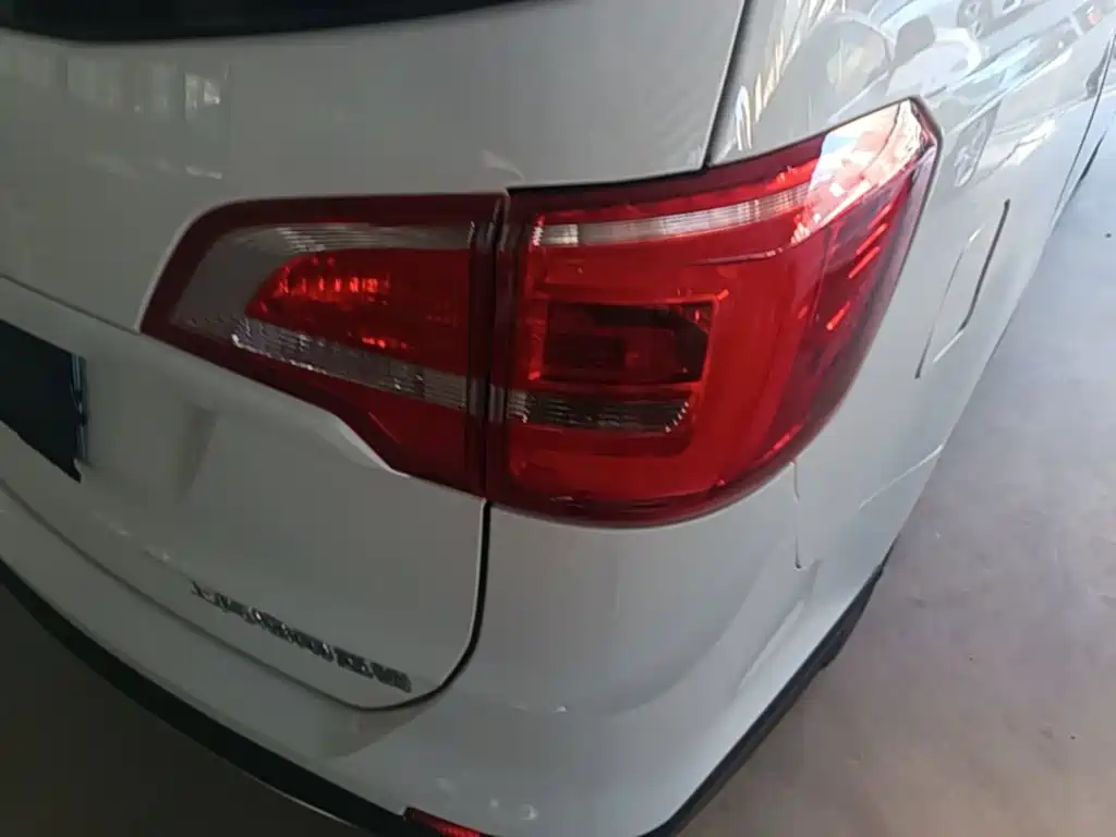 Baojun 730 2019 2019 1.5L Manual Value Edition 7-Seater China VI