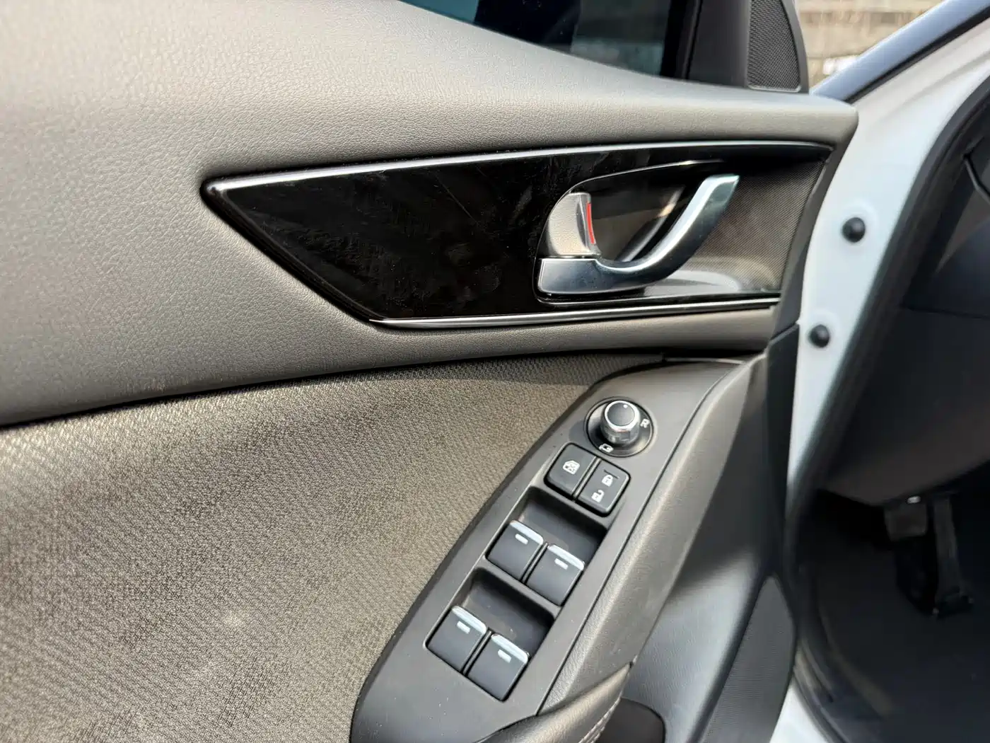 Mazda CX-4 2023 2021 2.0L Auto FWD Skyactiv Explorer Edition