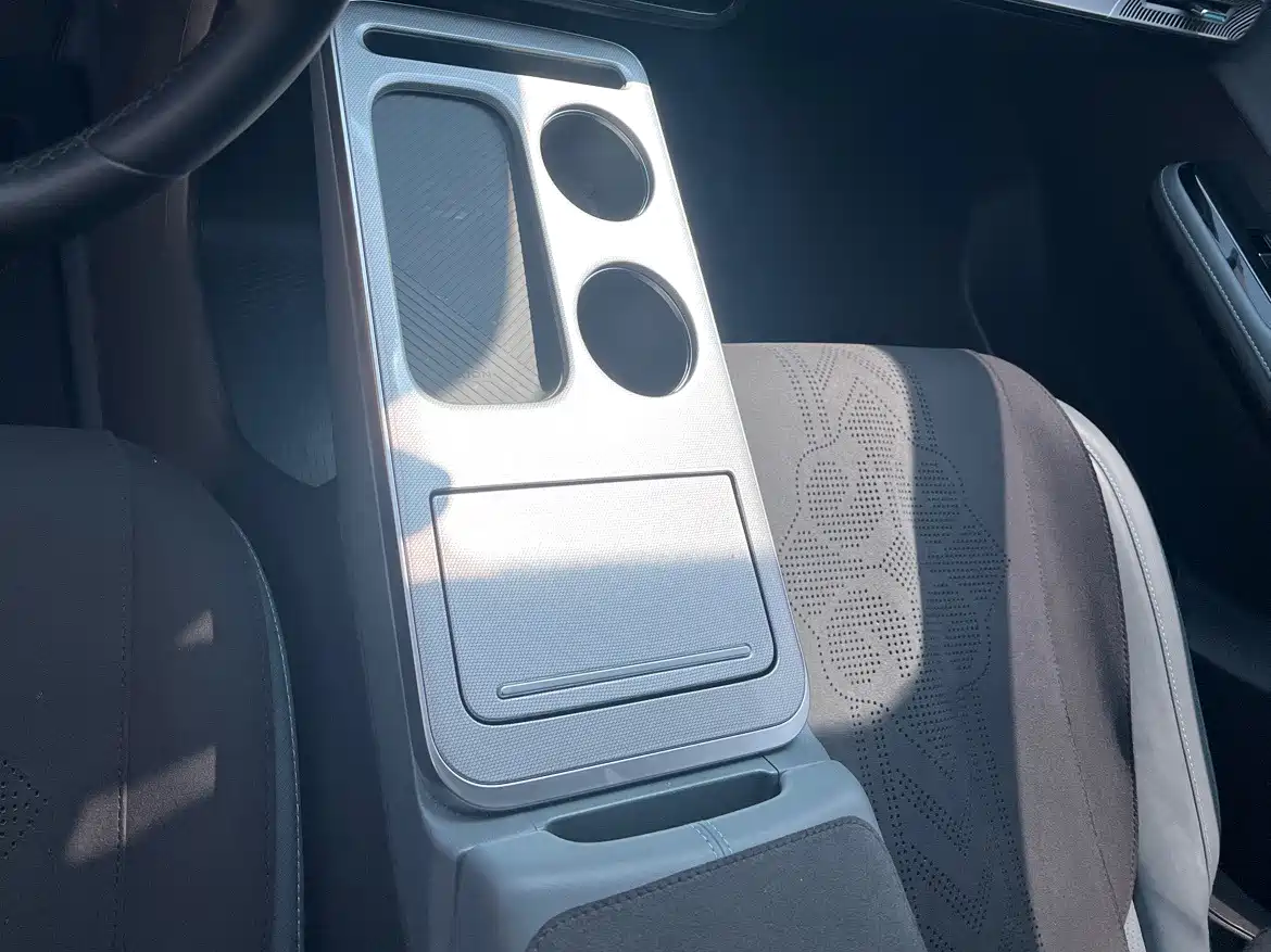 Aion Y 2025 2024 Plus 510 Smart Driving Edition