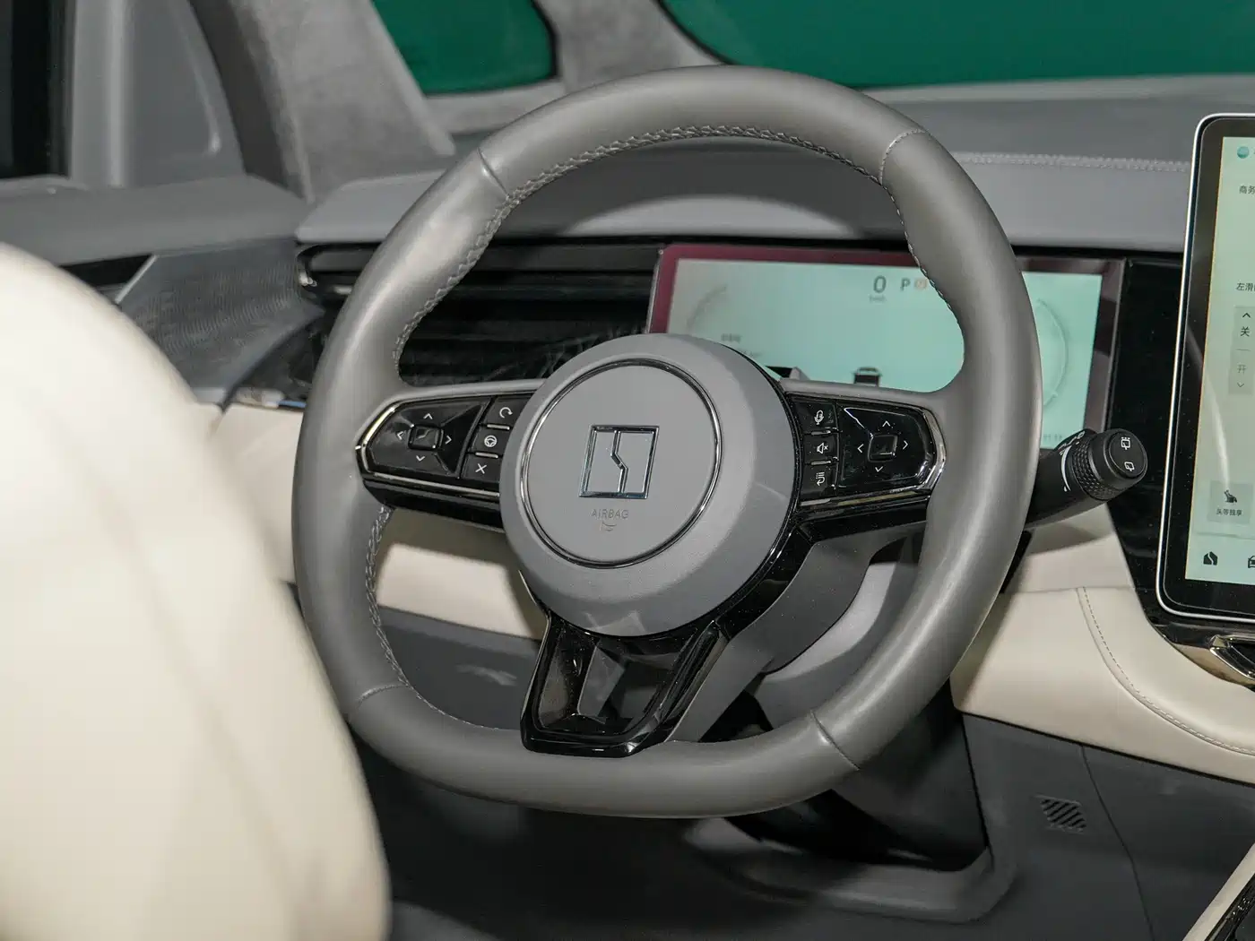 ZEEKR EXTREME KRYPTON 009