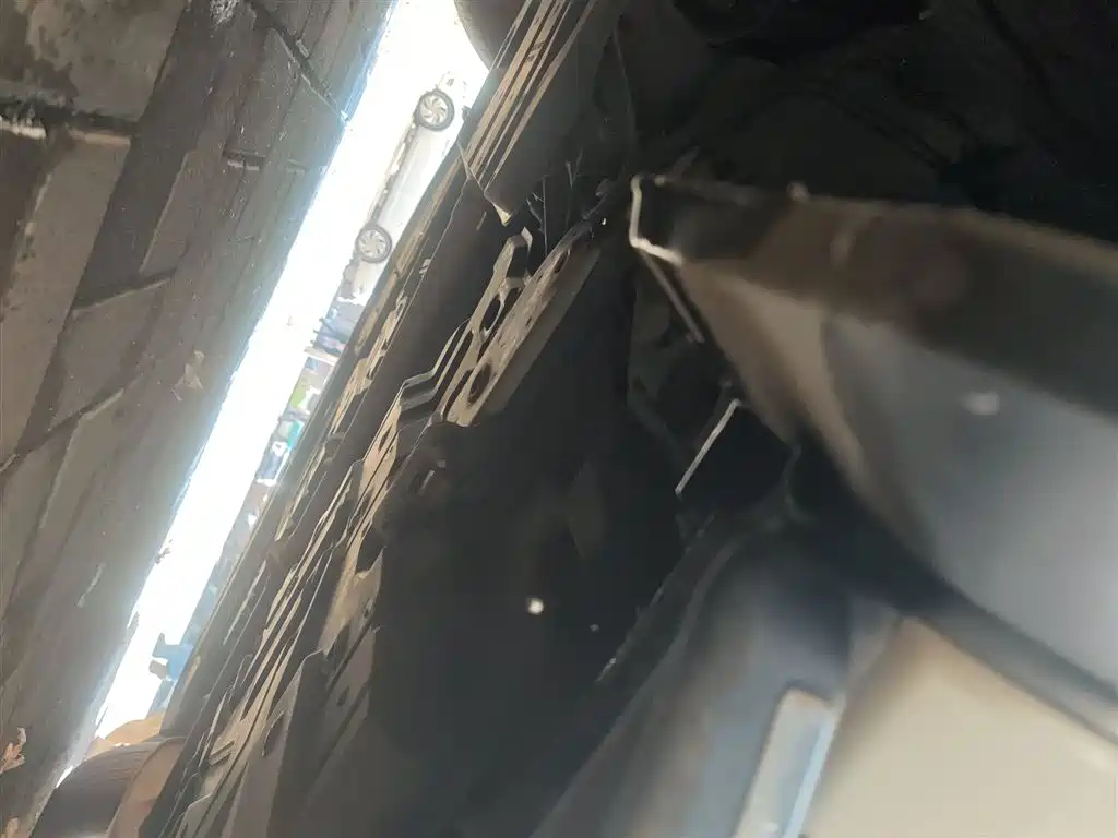 Toyota Highlander 2018 2.0T 4WD Ultimate 7-seater (China V) фото 19