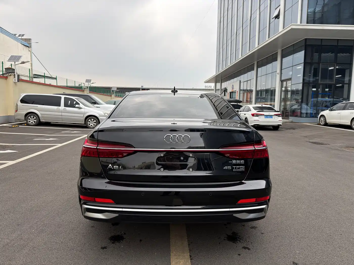 Audi A6L 2024 45 TFSI quattro Premium Dynamic фото 15