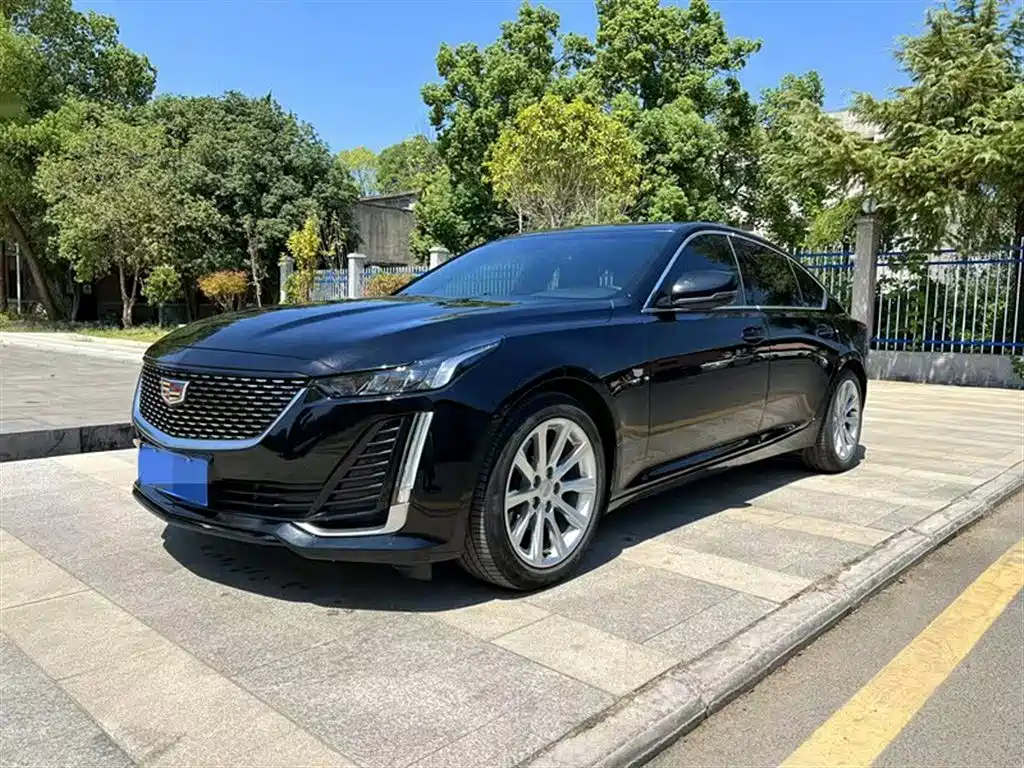 Cadillac CT5 2020 28T Fashion Model