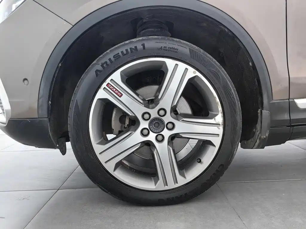 Photo 17 - Haval H7