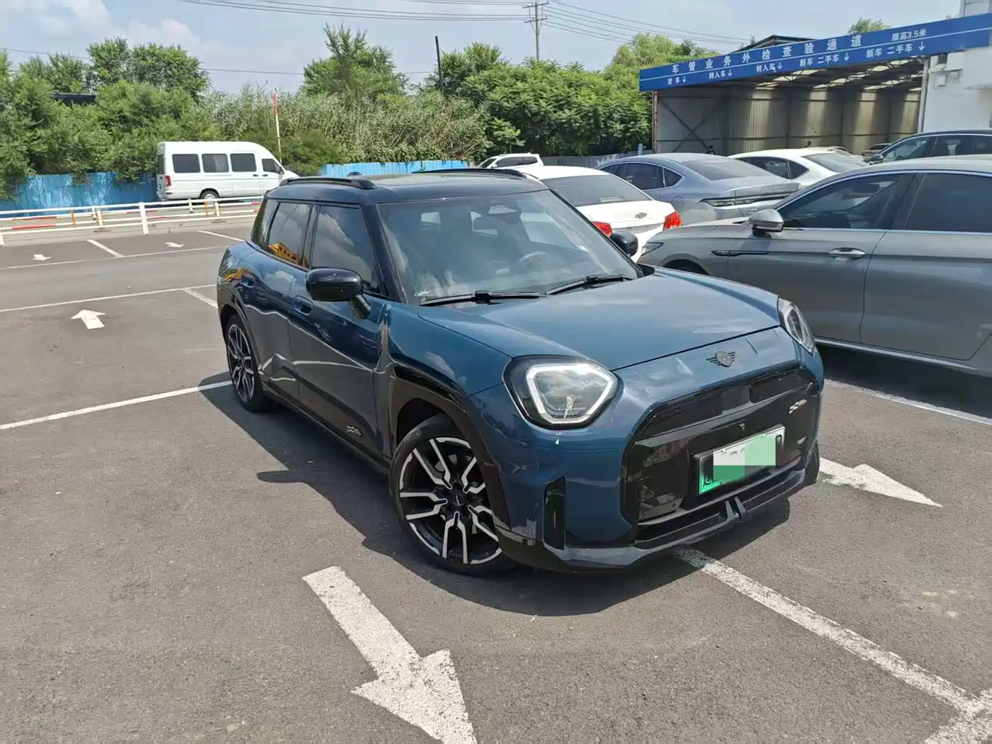2024 MINI Electric MINI ACEMAN