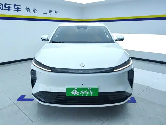 Dongfeng Aeolus L8 2025 112KM Ideal Edition — фото 2