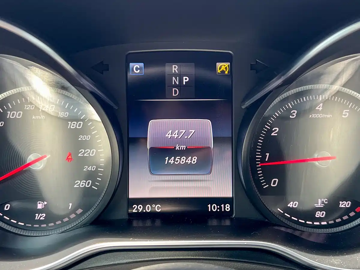 Mercedes-Benz GLC Coupe 2019 GLC 200 4MATIC Coupe SUV фото 7
