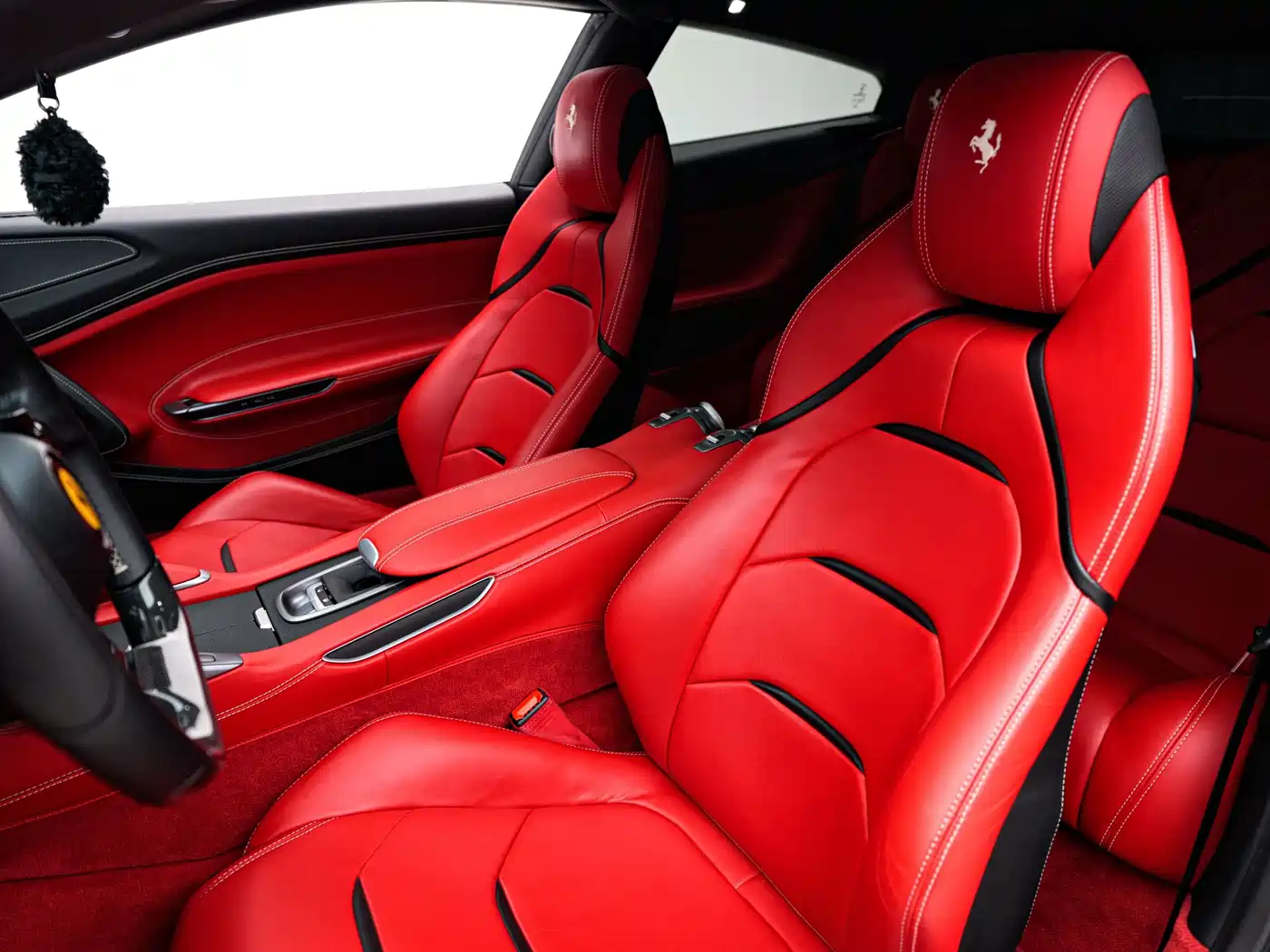 Ferrari GTC4Lusso 2019 2017 3.9T V8