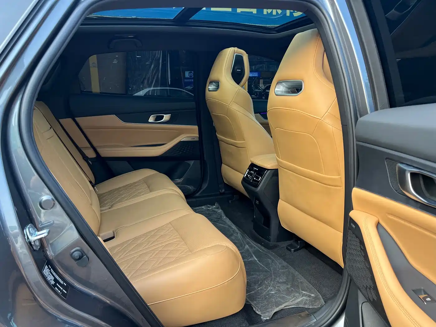 Changan UNI-K 2023 2023 2.0T 2WD Delight Edition